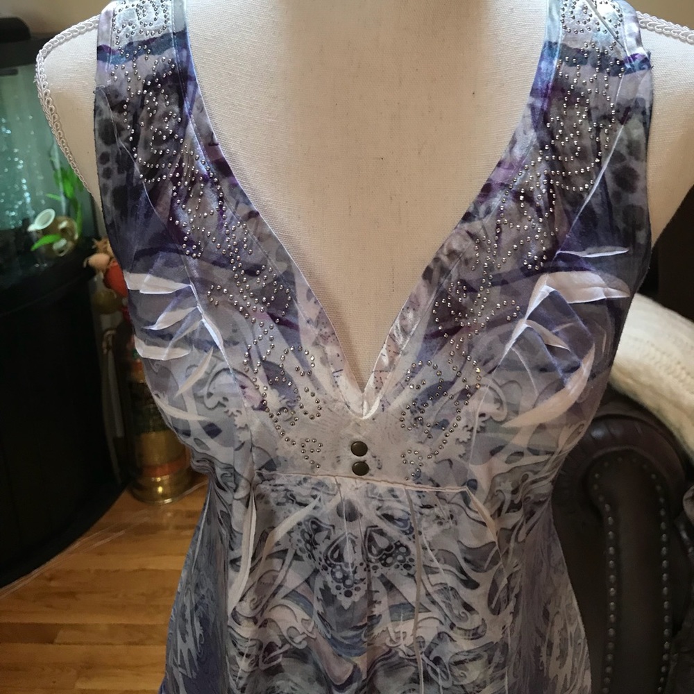 One world tank top